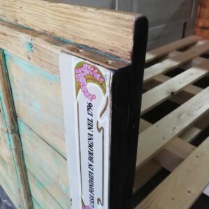 Divanone per Giulia ed Elisa, Modena