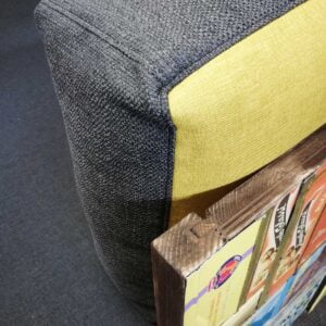 Divanone per Giulia ed Elisa, Modena