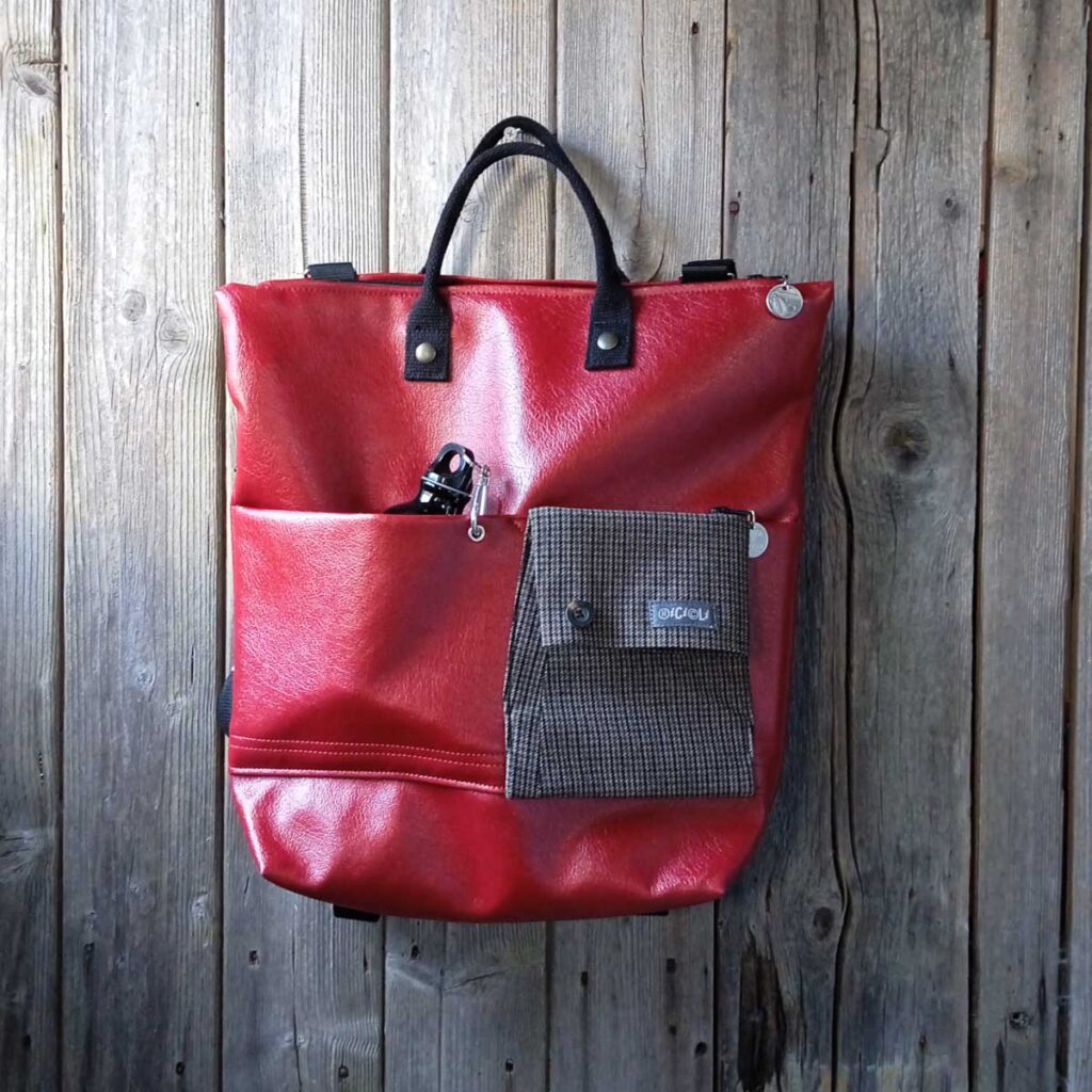 Borsa zaino Greta n°02 in PELLE RIGENERATA