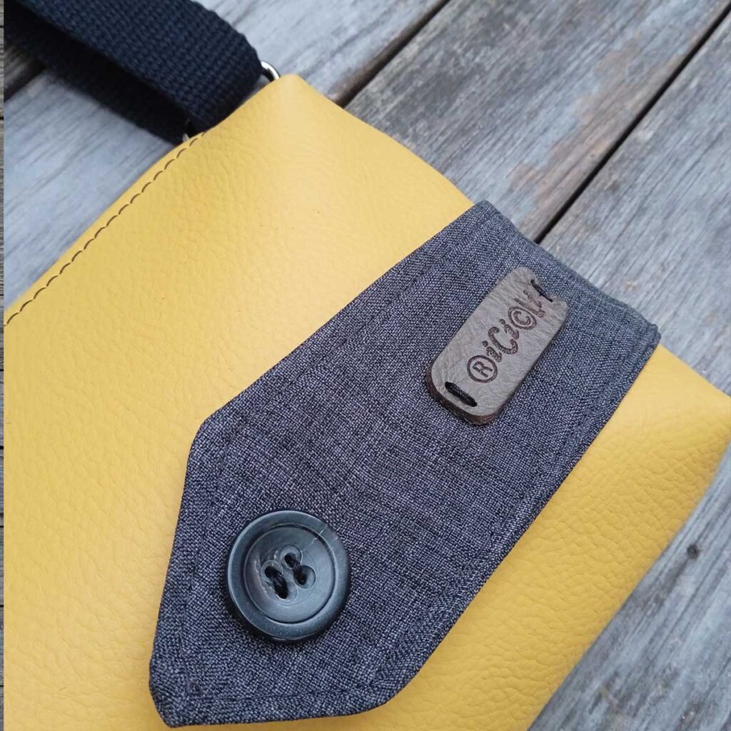 Pochette Lupin n°05 con tracolla nera - immagine 10