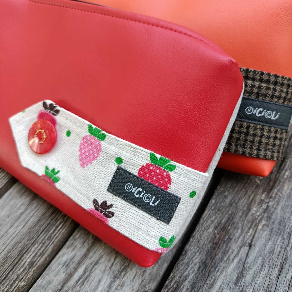 Pochette Metro n°02 Pochette Metro n°02 - immagine 12
